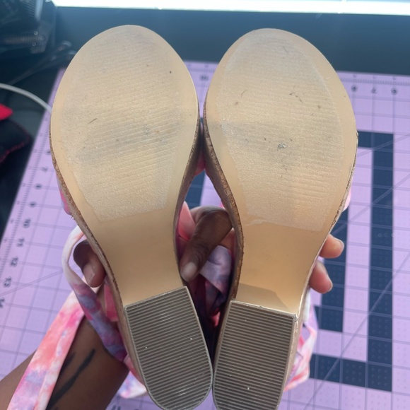 Pink Wedges - Picture 3 of 4